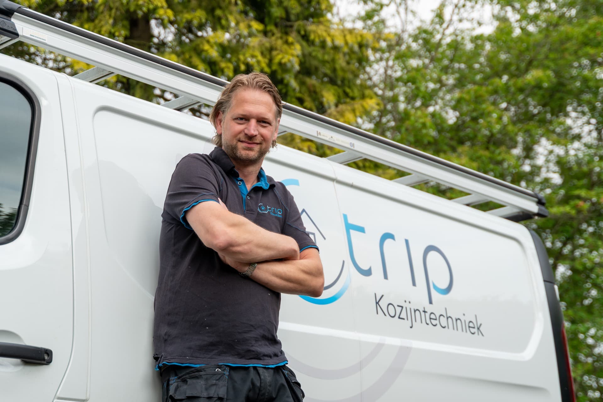 Rick Poppema van Trip Kozijntechniek bij de bedrijfsbus